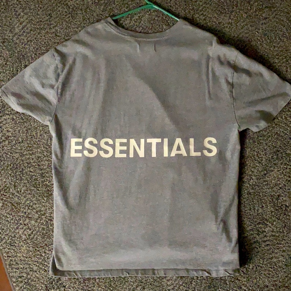 ESSENTIALS FOG shirt